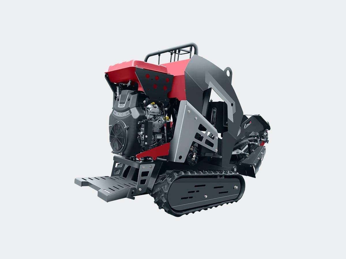 CUTCRAFT RDC20 Pro Stump grinder, in use
