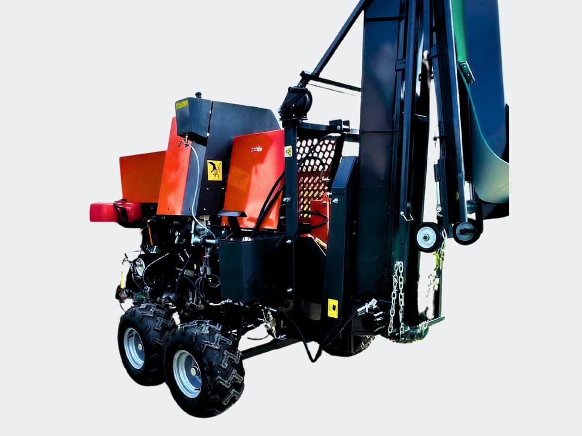 Combiné bois de chauffage CUTCRAFT WoodMax 30T, dépliée en position de travail